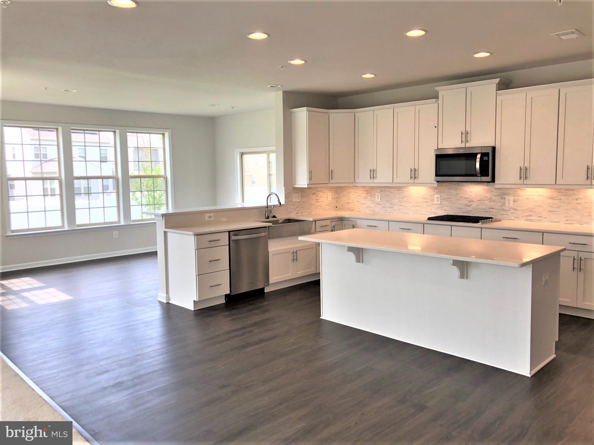 GLENN DALE CROSSING - Residential