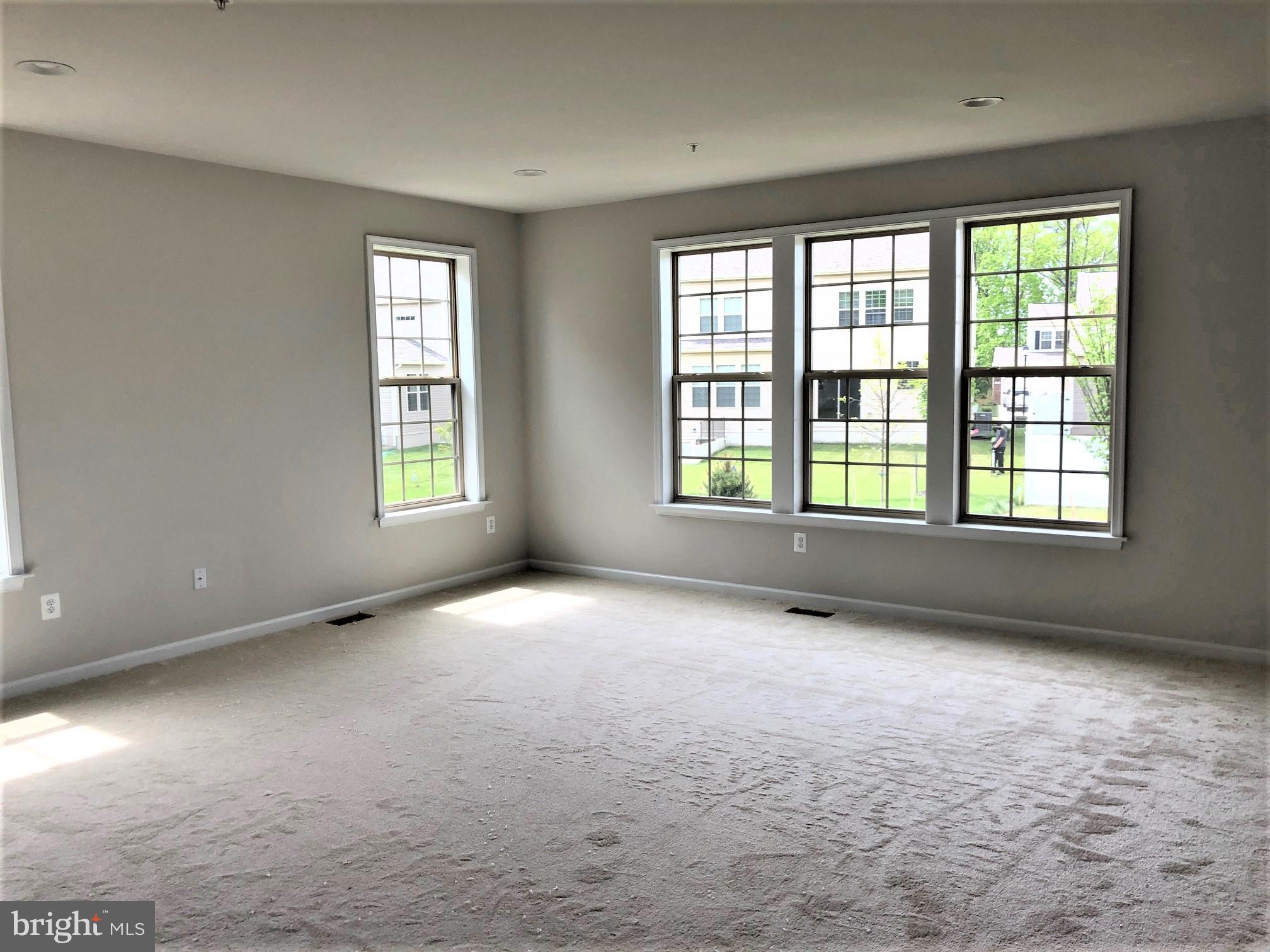 GLENN DALE CROSSING - Residential