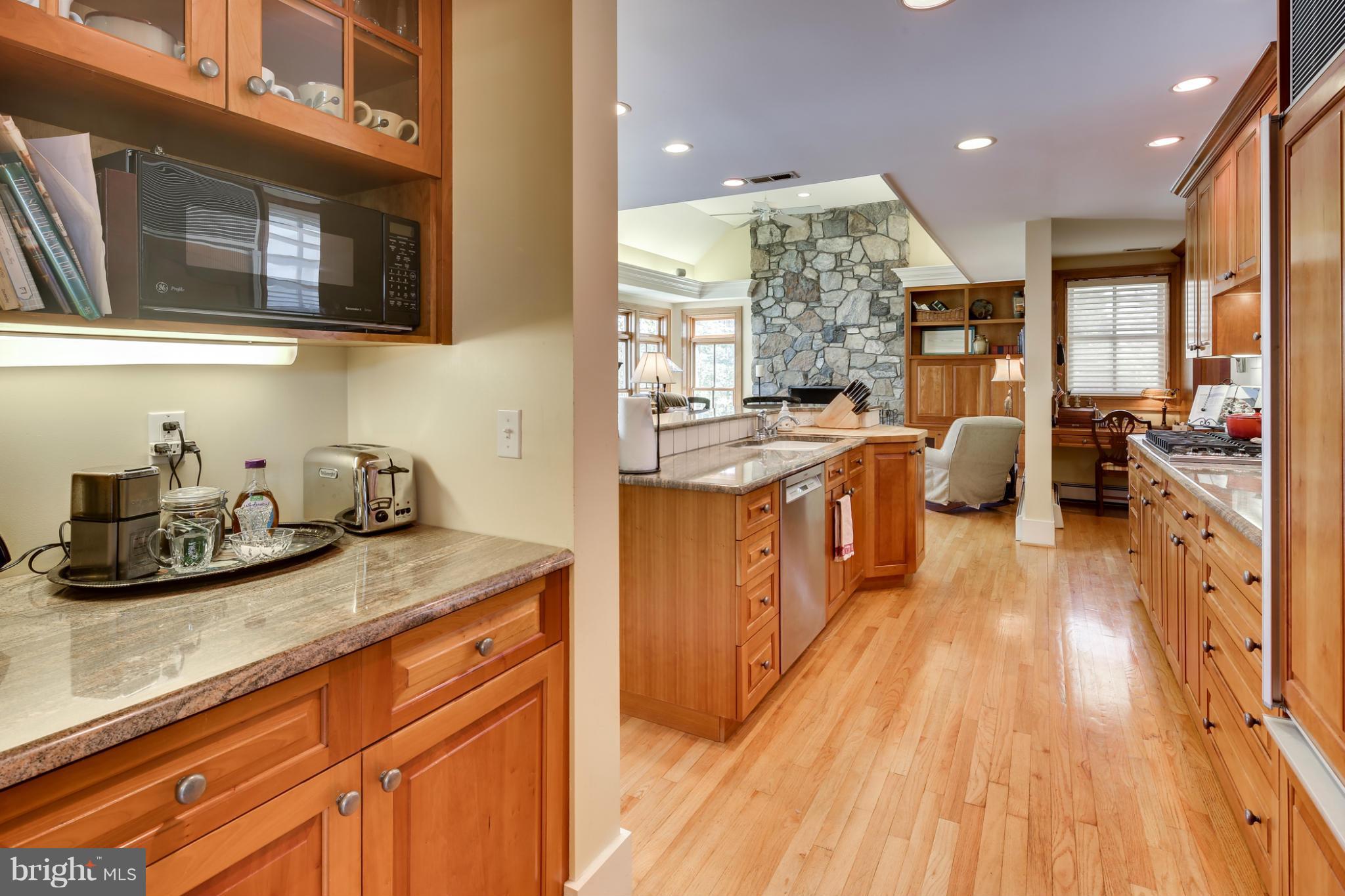 EATONS LANDING - Residential