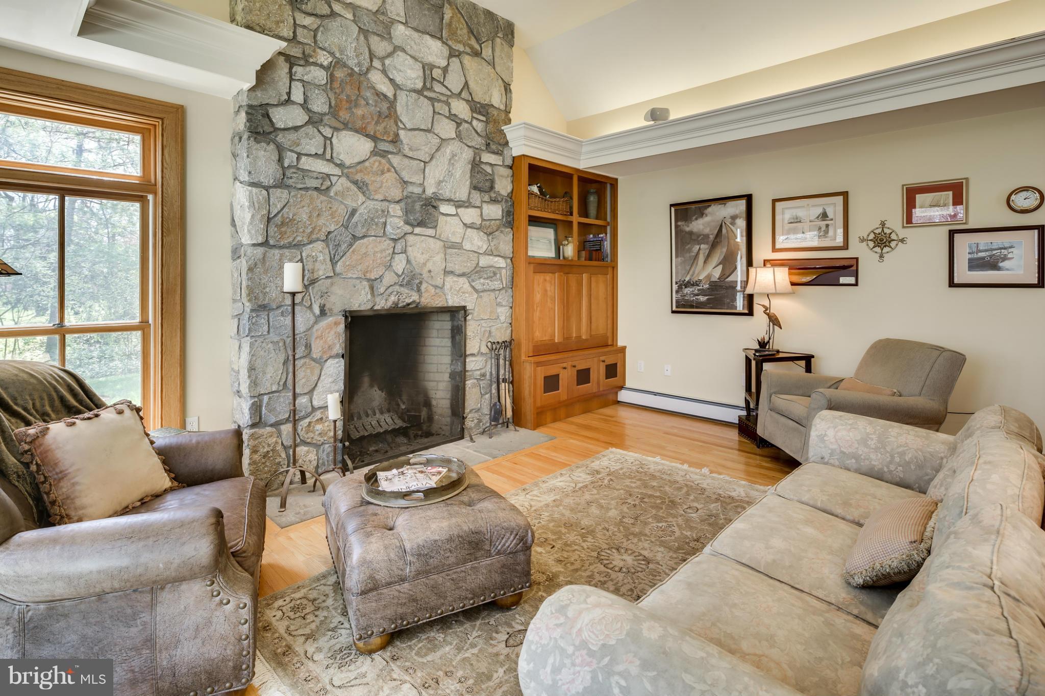 EATONS LANDING - Residential