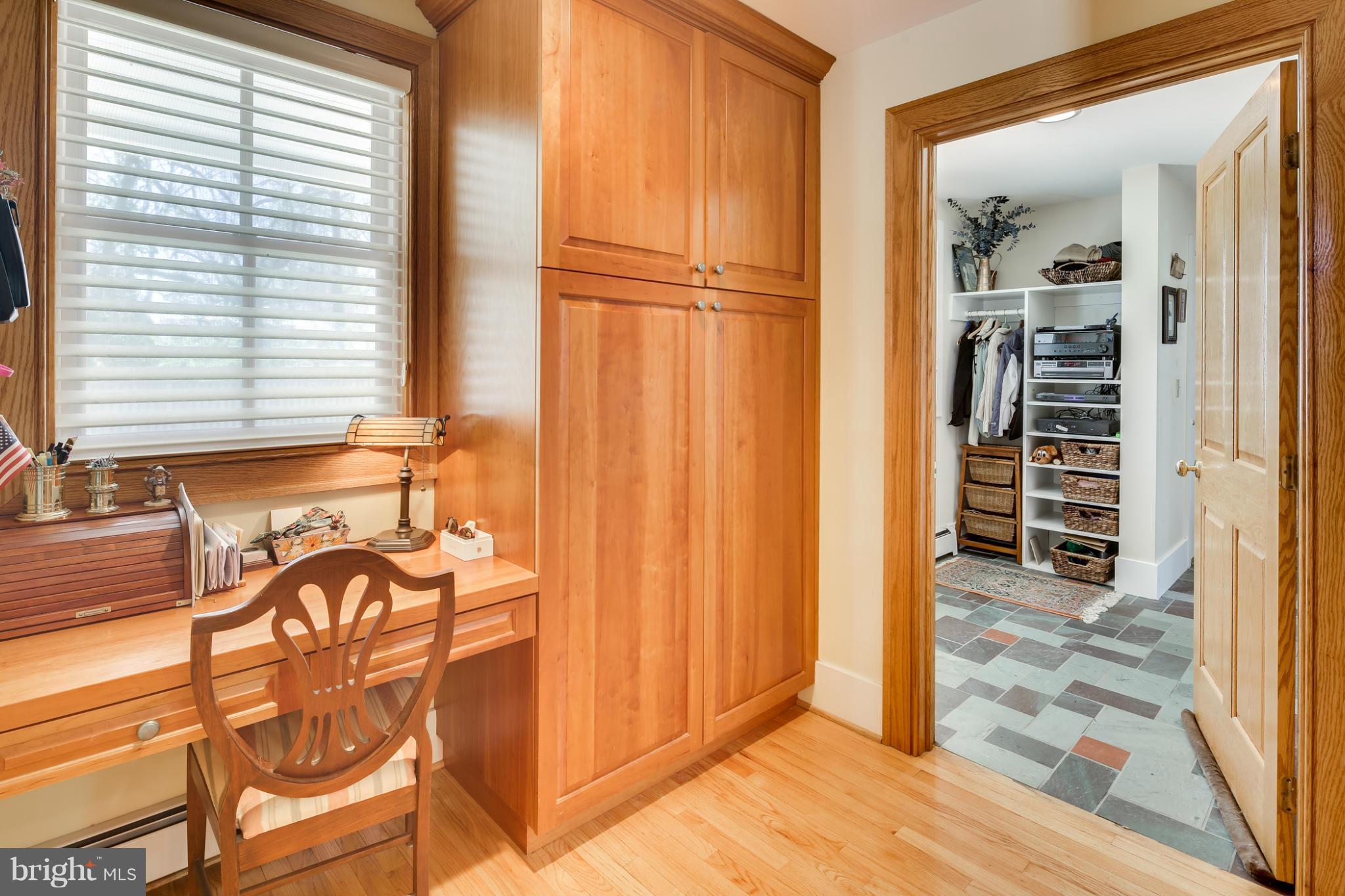 EATONS LANDING - Residential