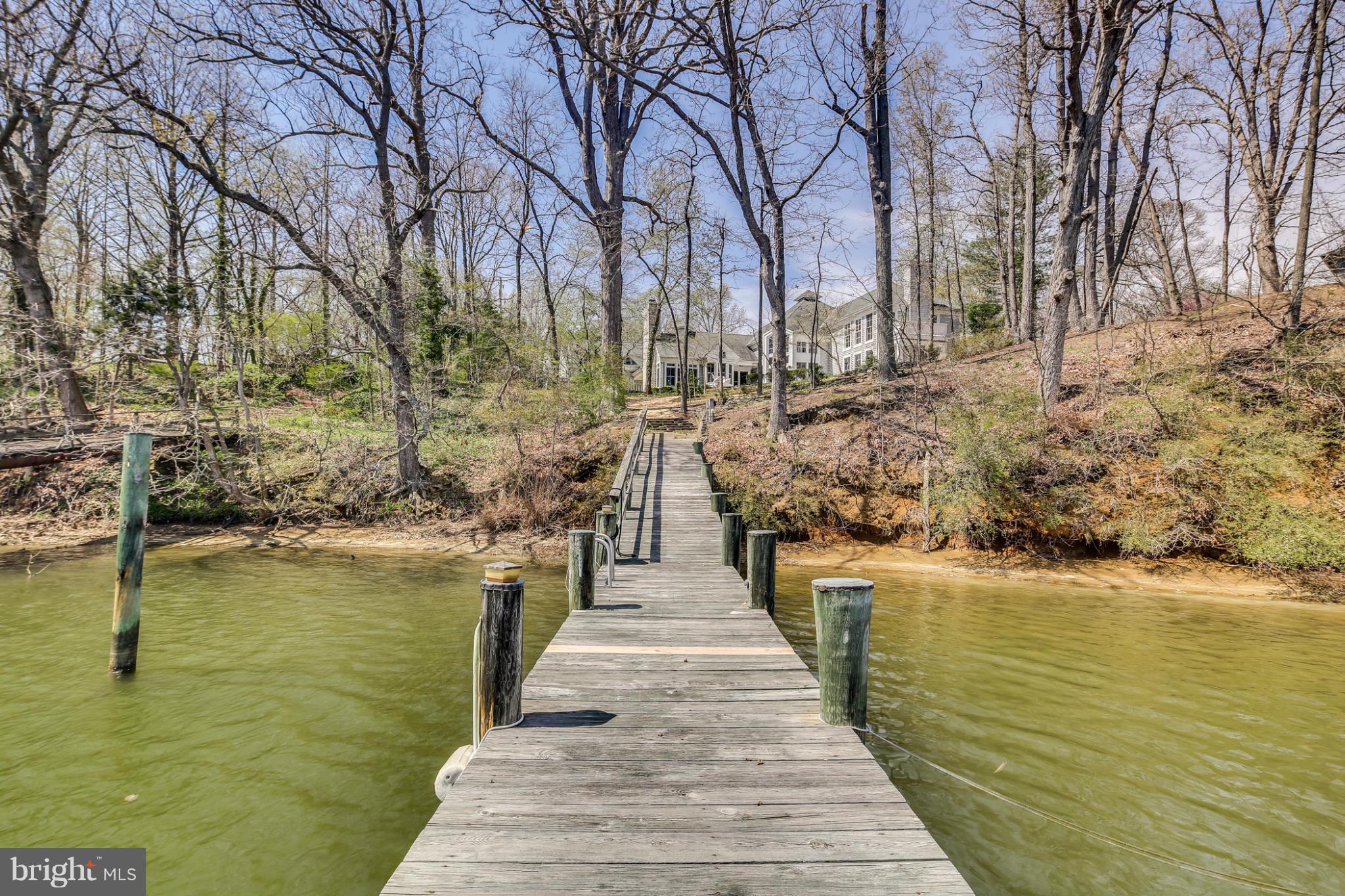 EATONS LANDING - Residential