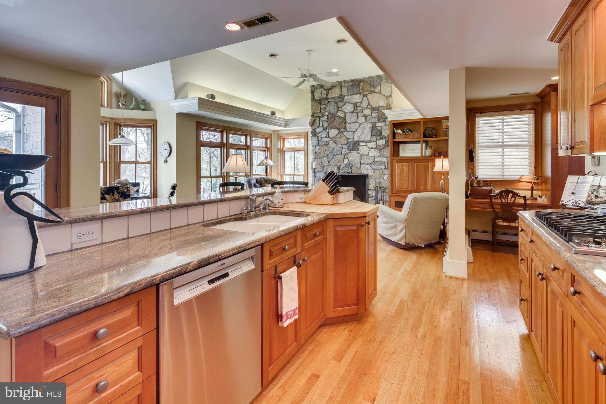 EATONS LANDING - Residential