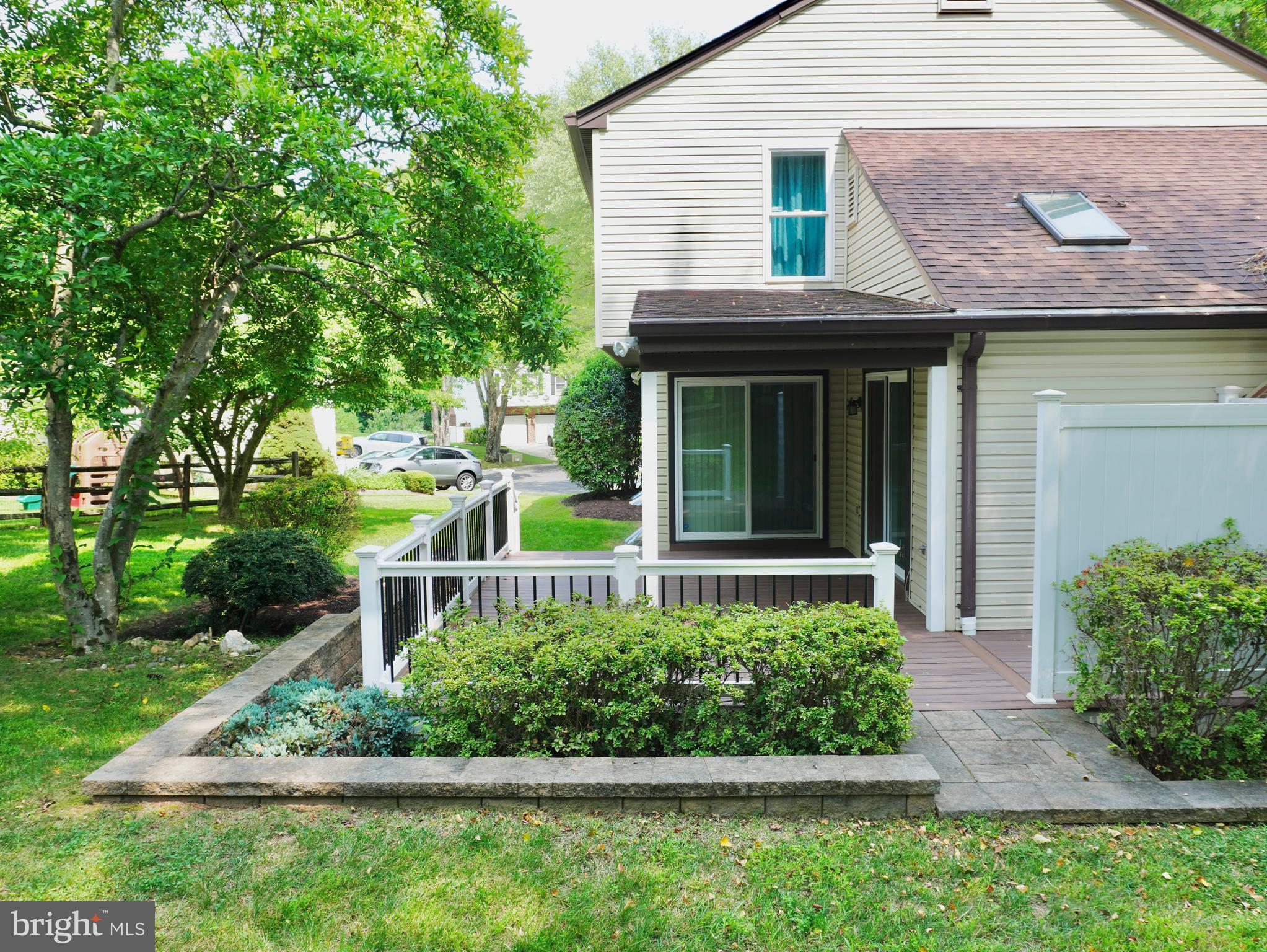 15 MIDDLEBRIDGE COURT