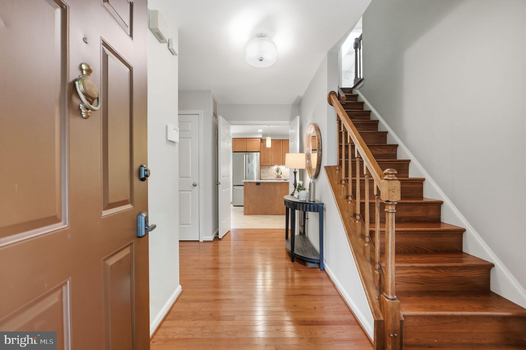 15 MIDDLEBRIDGE COURT