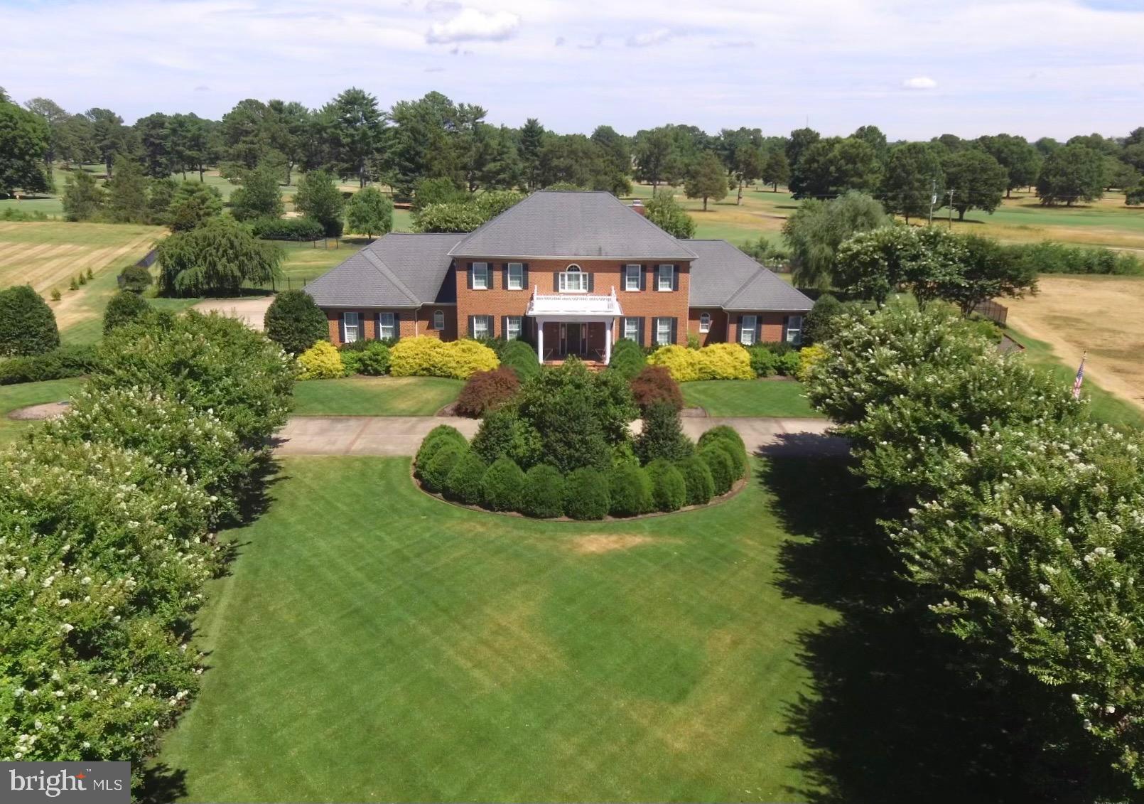 11203 NORTH CLUB DRIVE