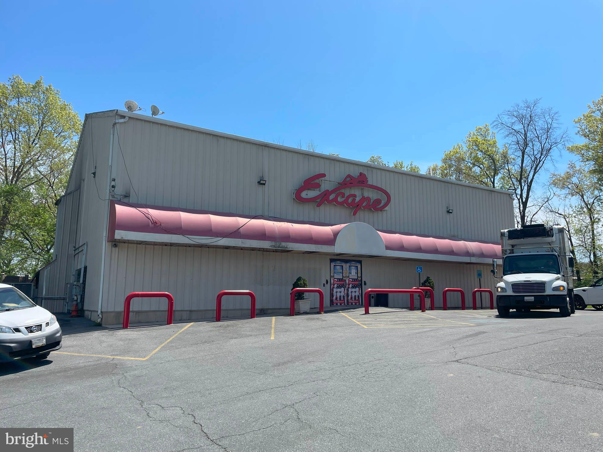 WHITE MARSH - Commercial Sale