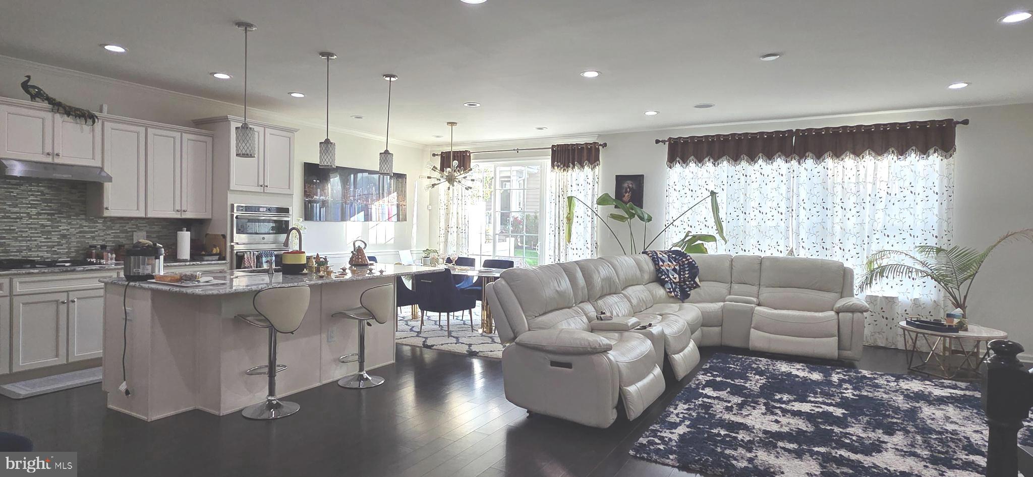 39 PERIWINKLE DRIVE 9