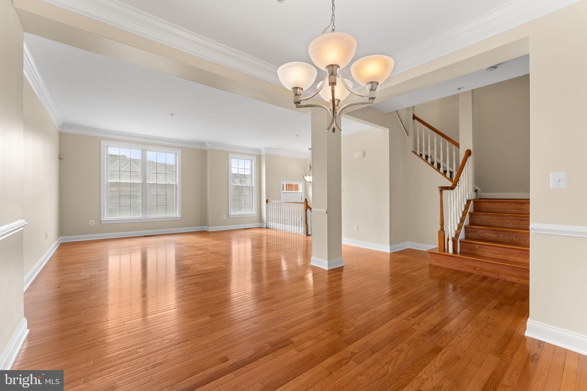 MARLBORO RIDGE - Residential