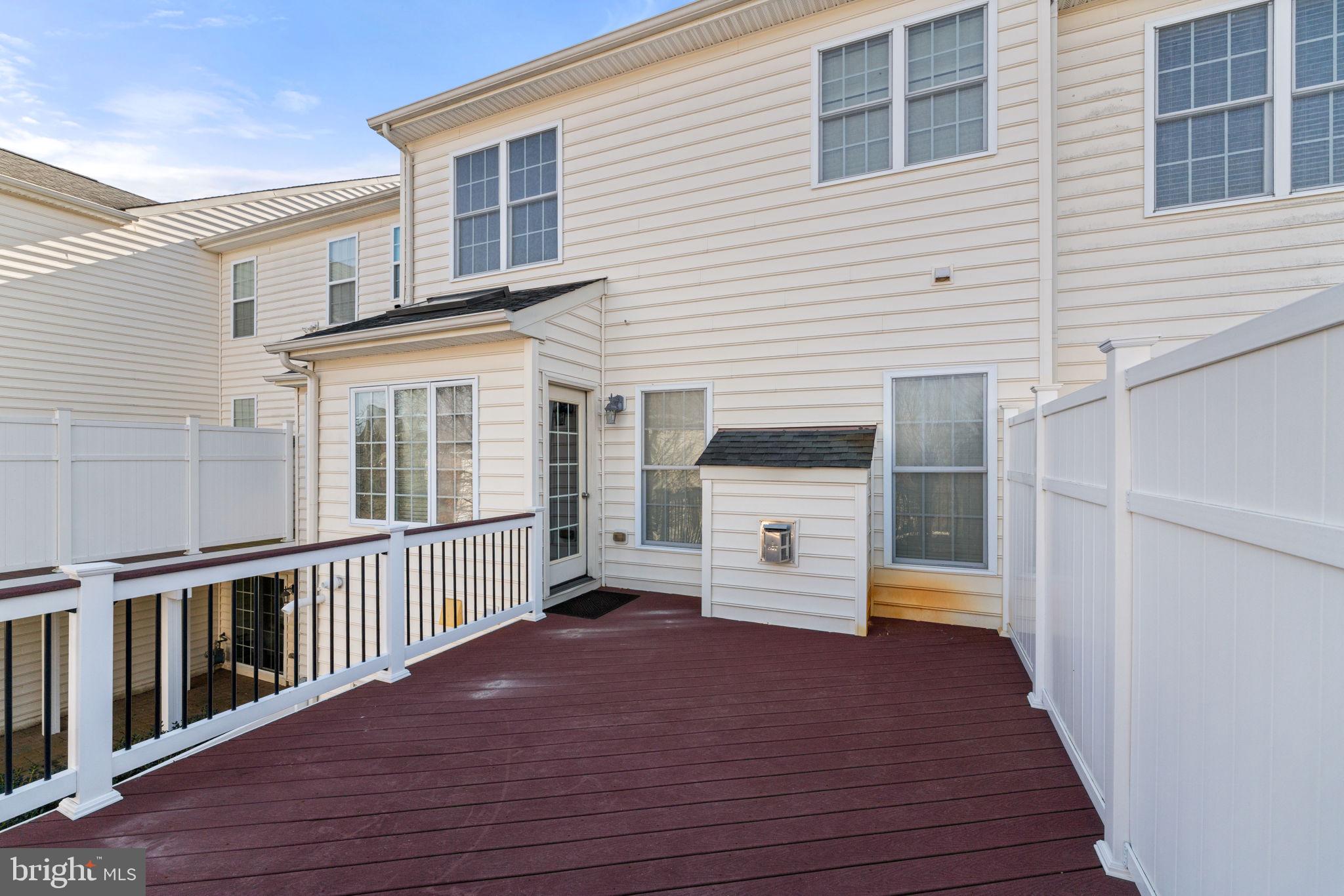 MARLBORO RIDGE - Residential