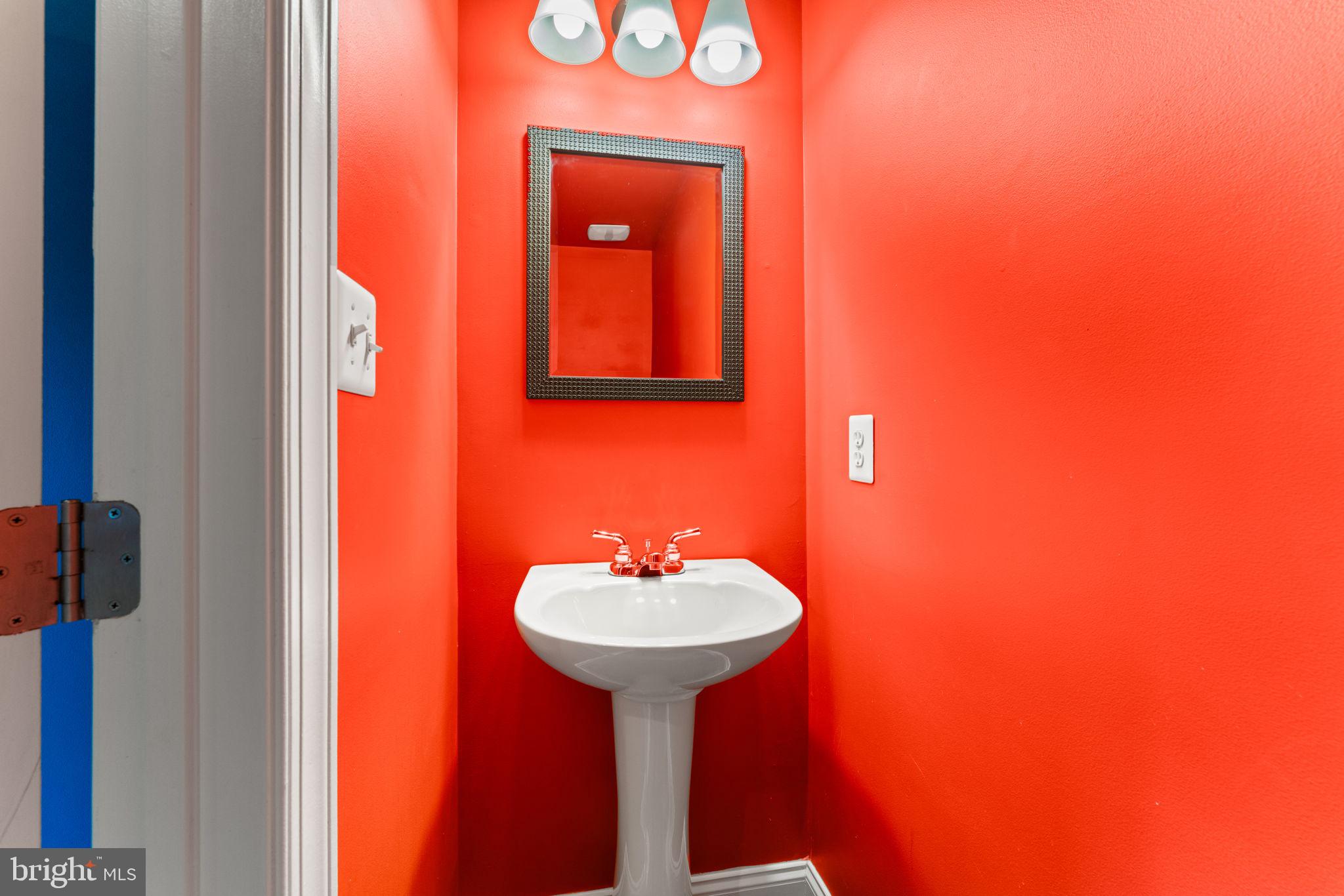 MARLBORO RIDGE - Residential