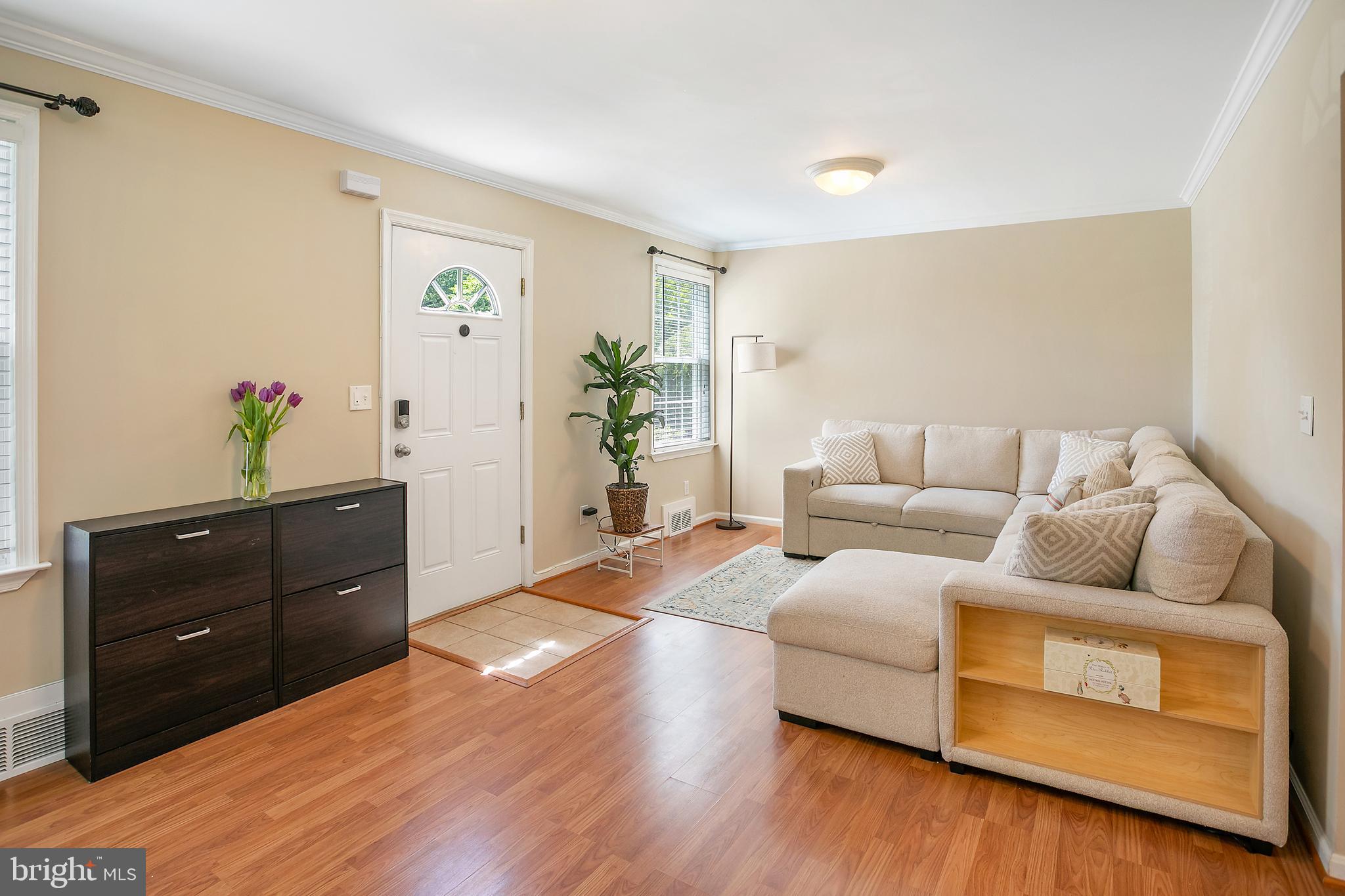 NORTH KENSINGTON - Residential