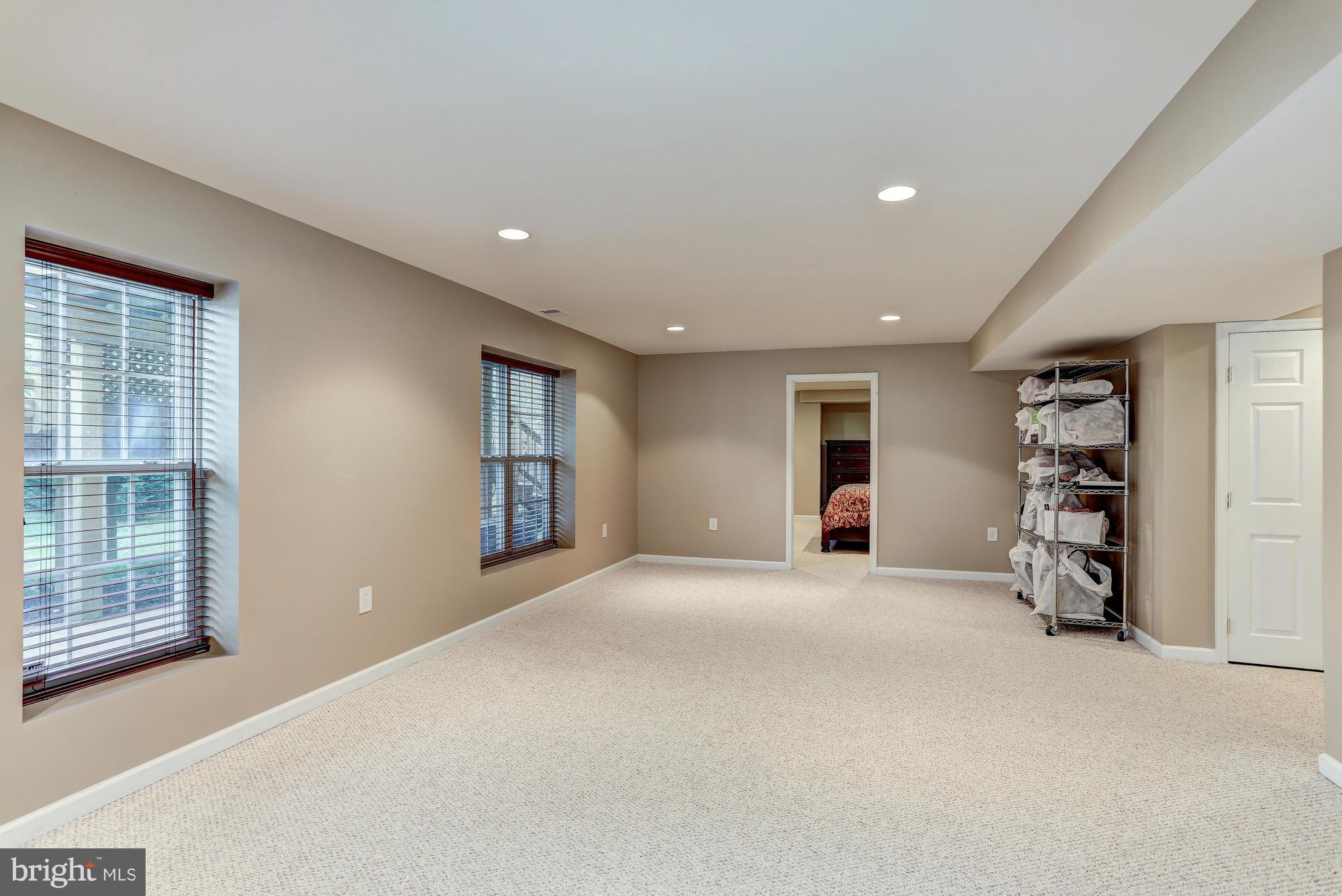 POTOMAC STATION - Residential