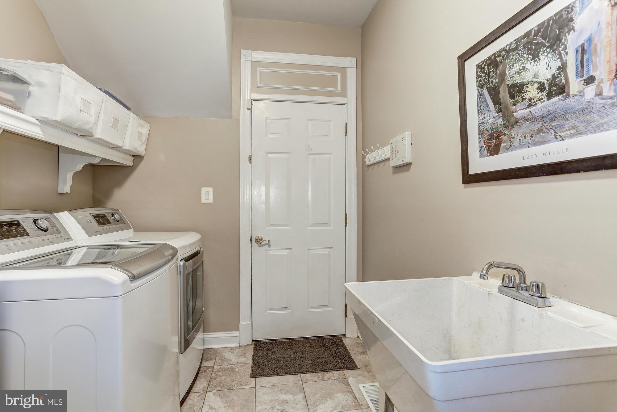 POTOMAC STATION - Residential