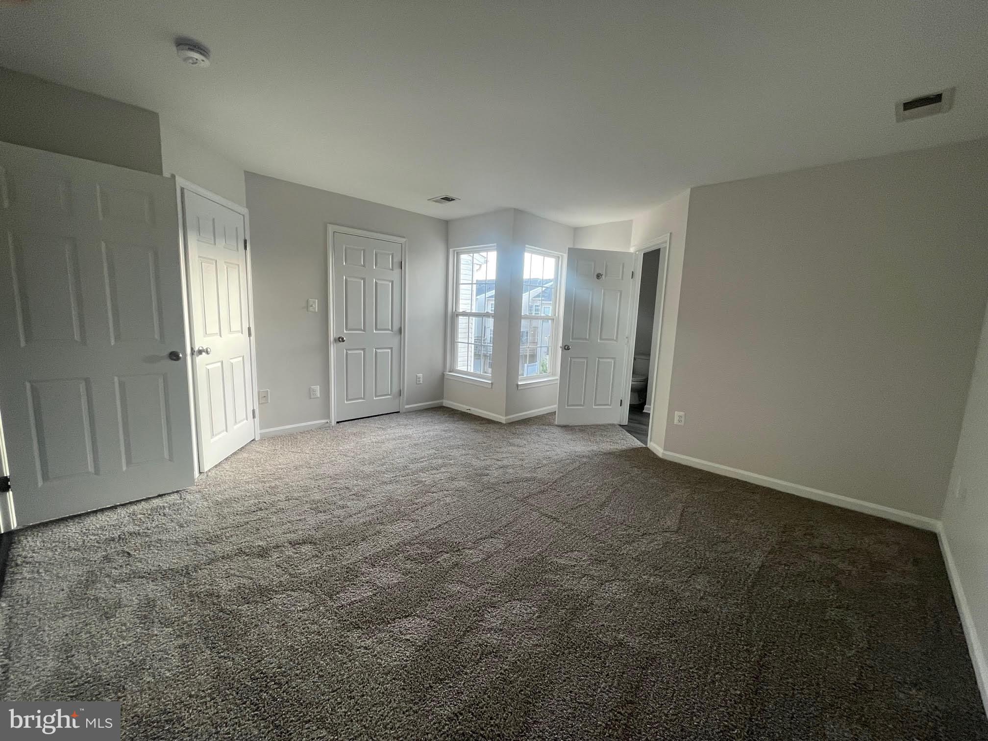 LAKELAND PLACE - Residential