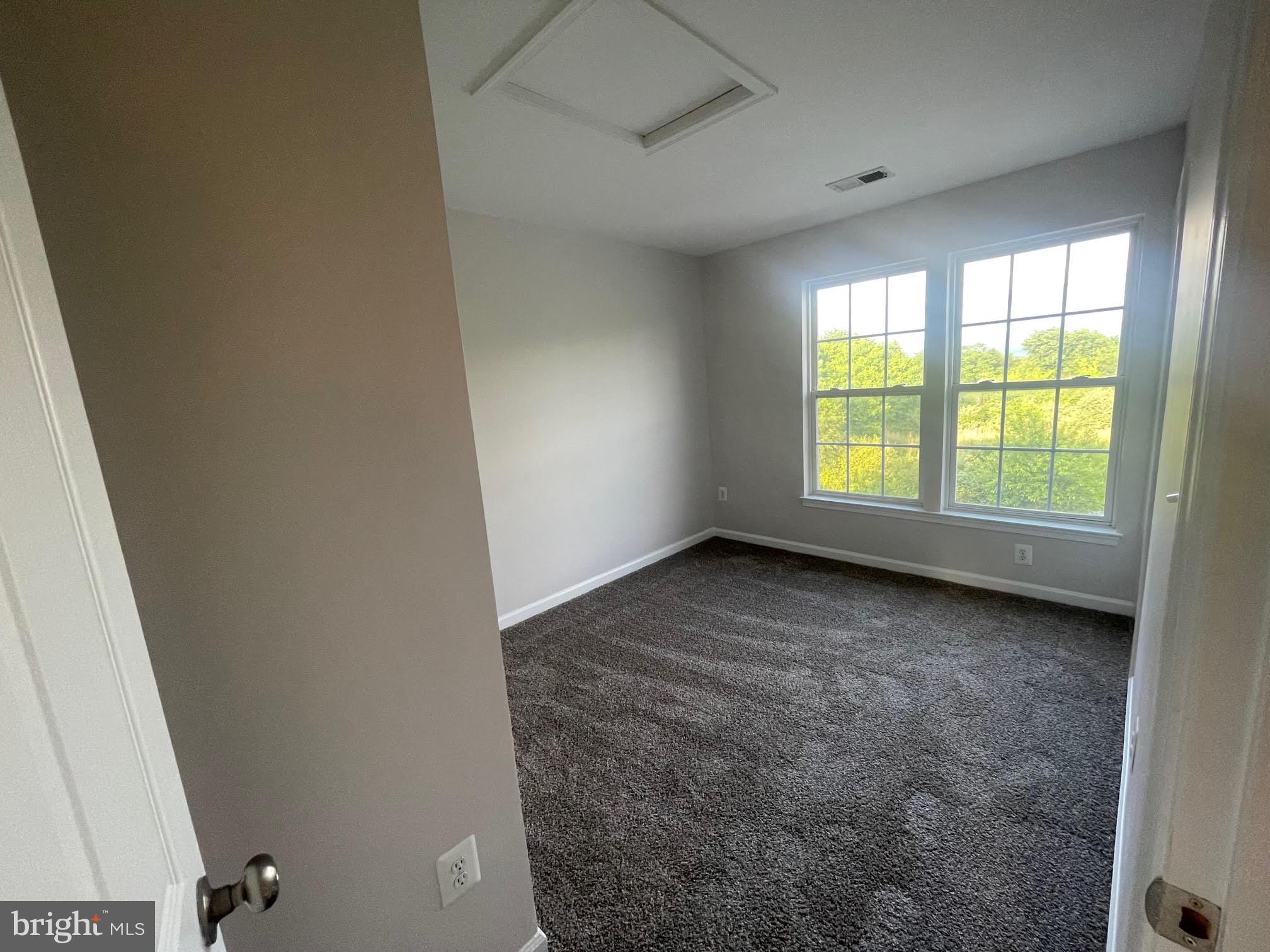 LAKELAND PLACE - Residential