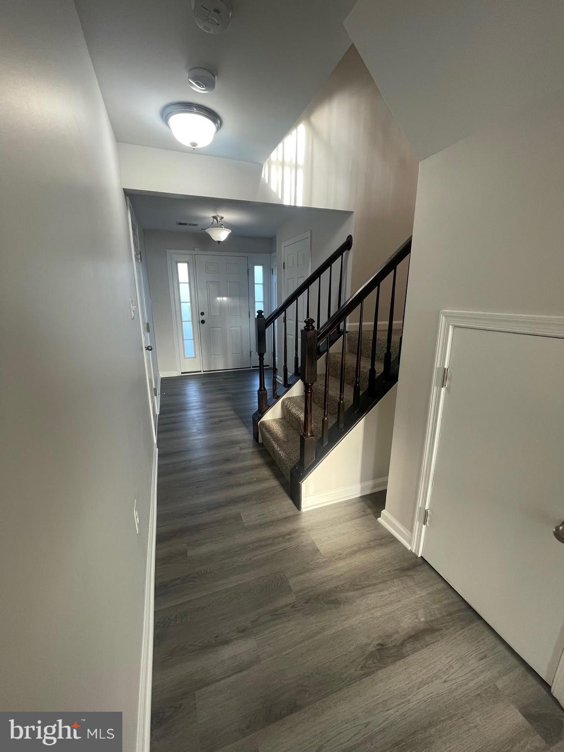 LAKELAND PLACE - Residential