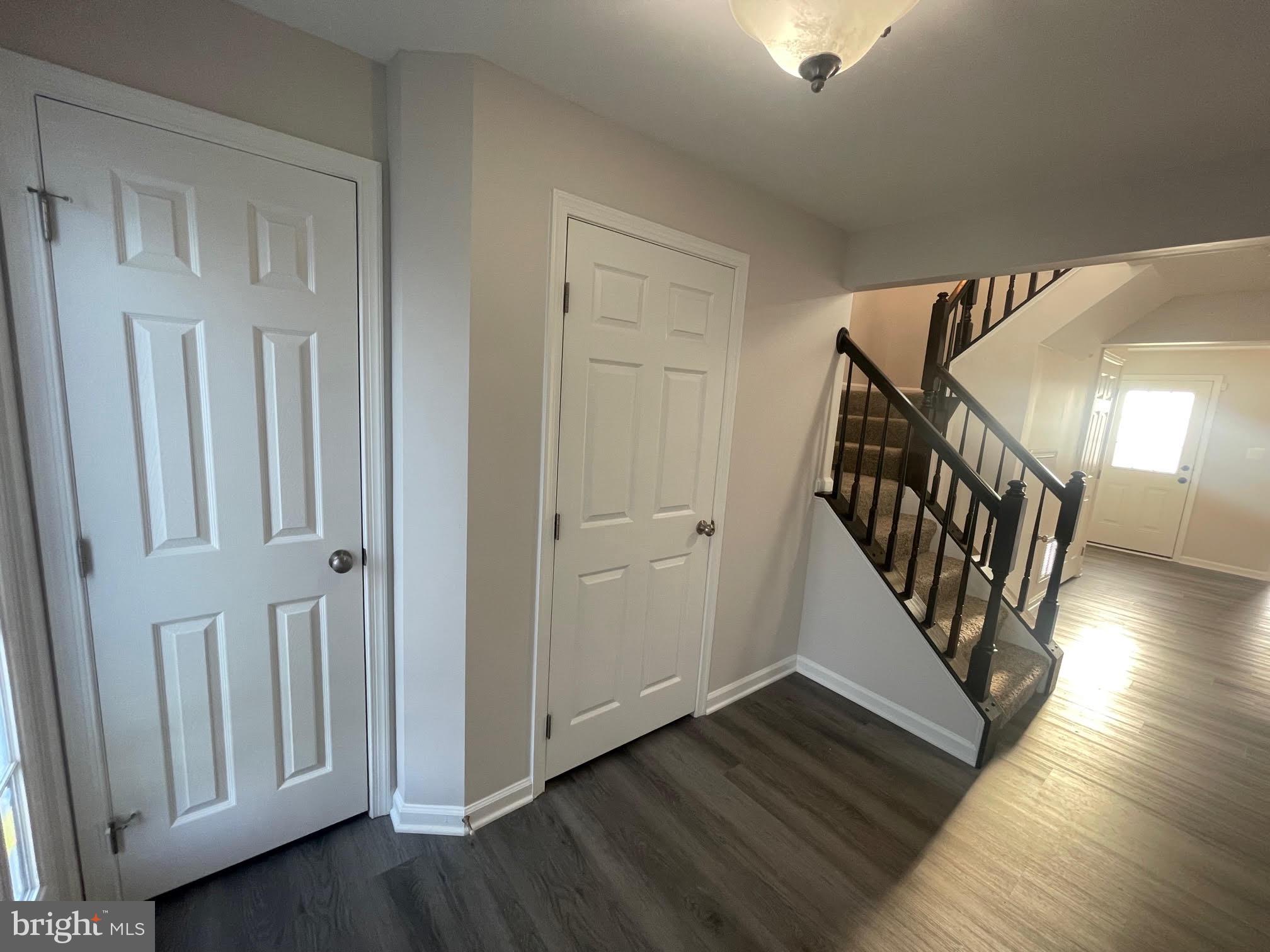 LAKELAND PLACE - Residential