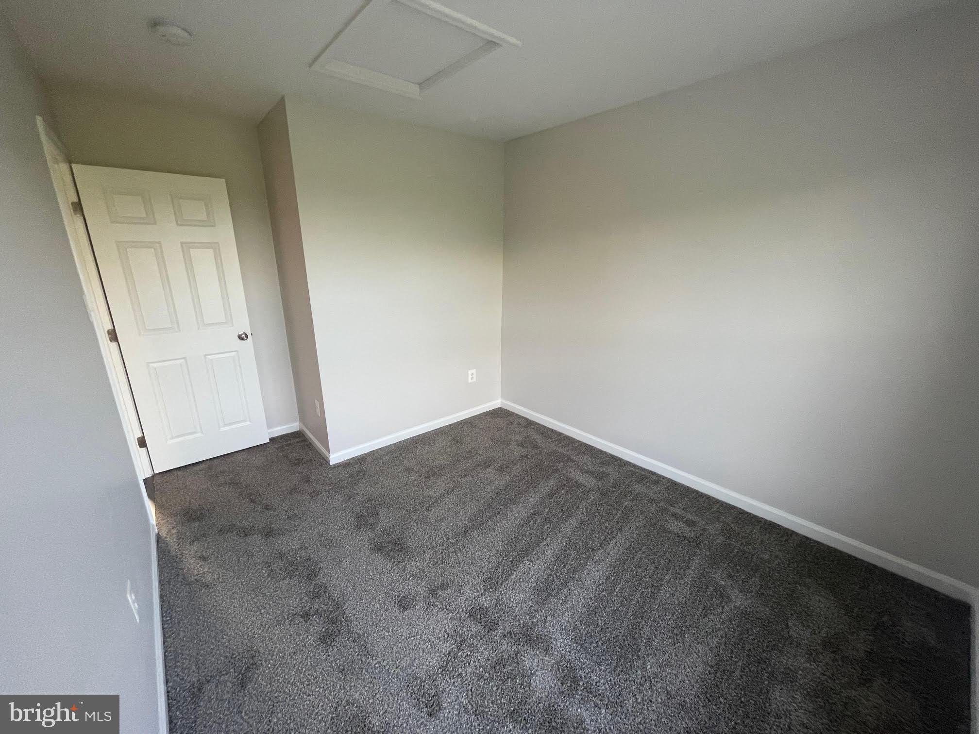 LAKELAND PLACE - Residential