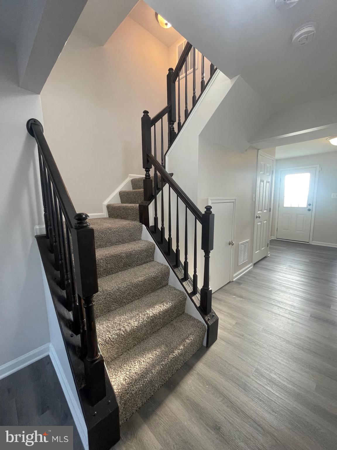 LAKELAND PLACE - Residential