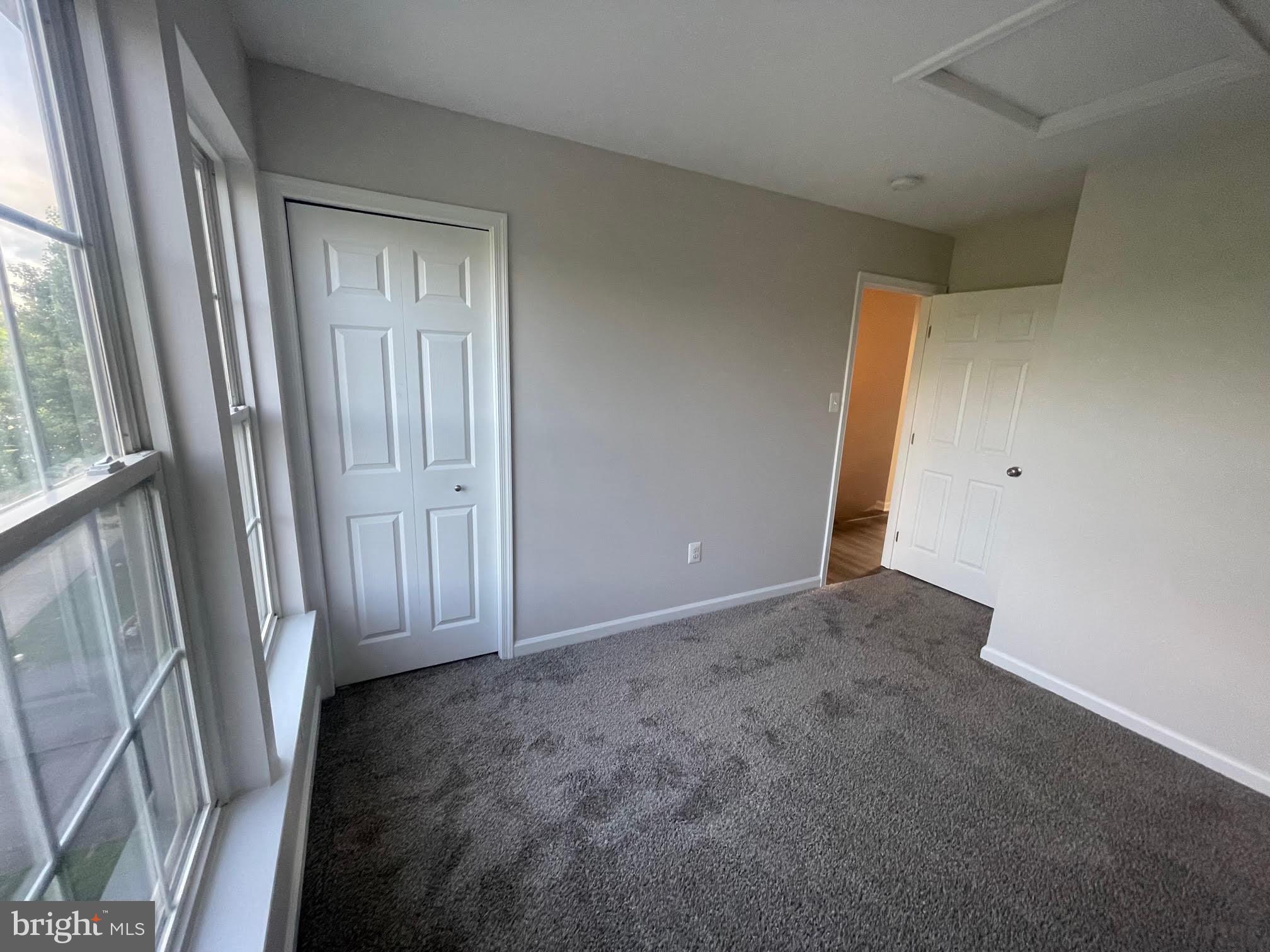 LAKELAND PLACE - Residential