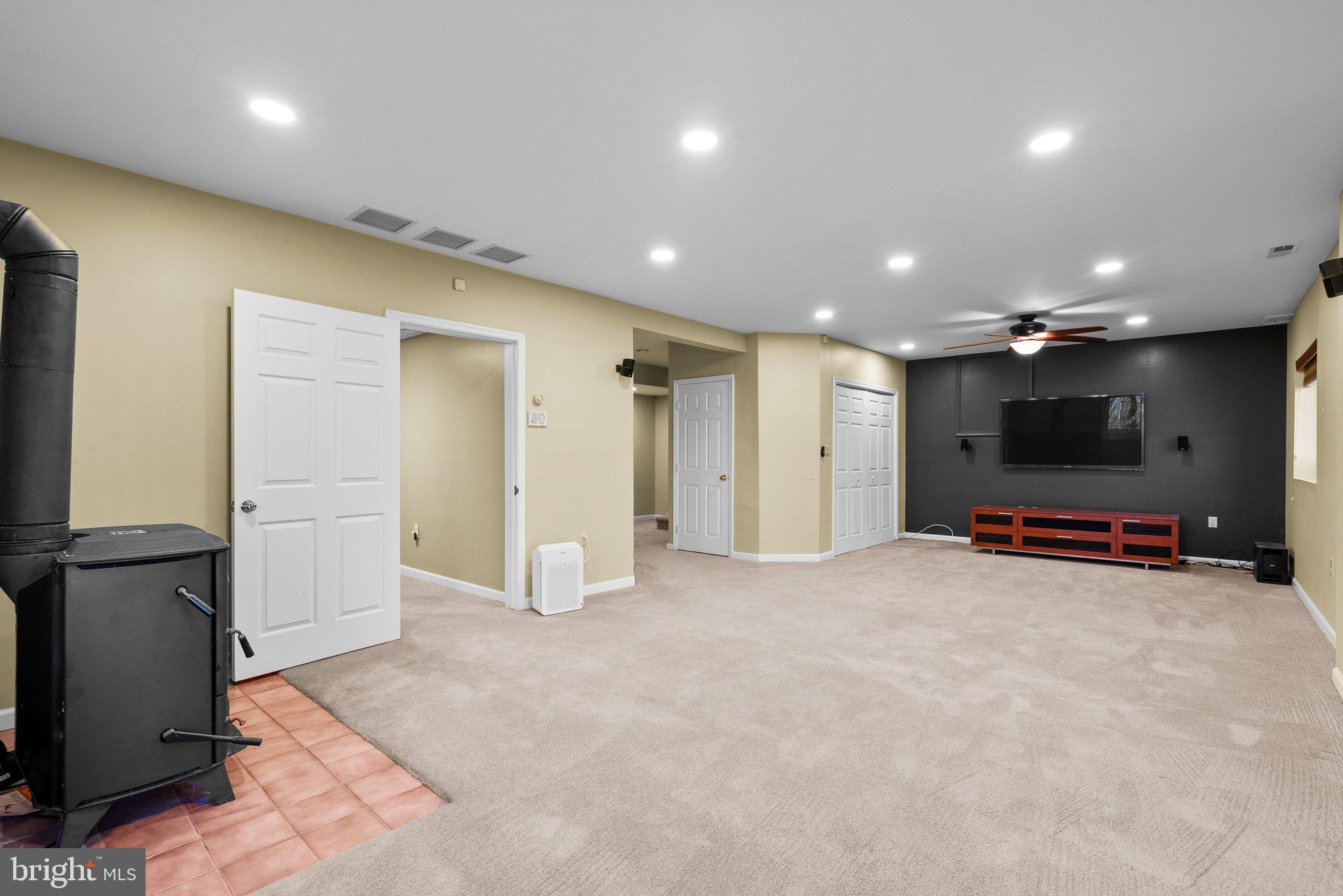 GREENE FIELDS - Residential