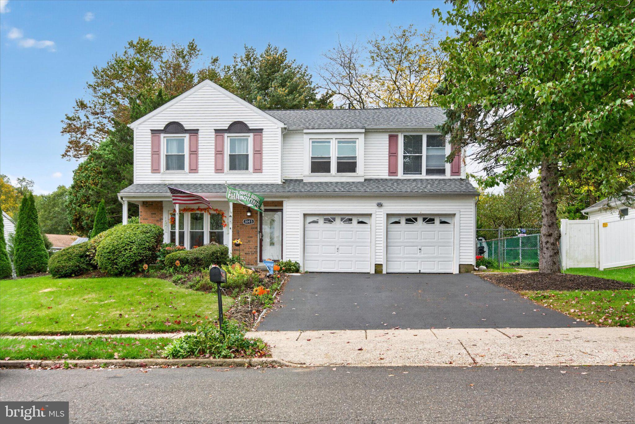 3045 MEREDITH PLACE