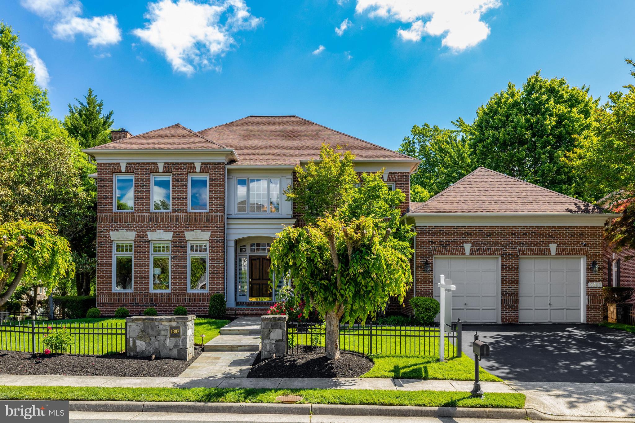 1387 CAMERON HEATH DRIVE