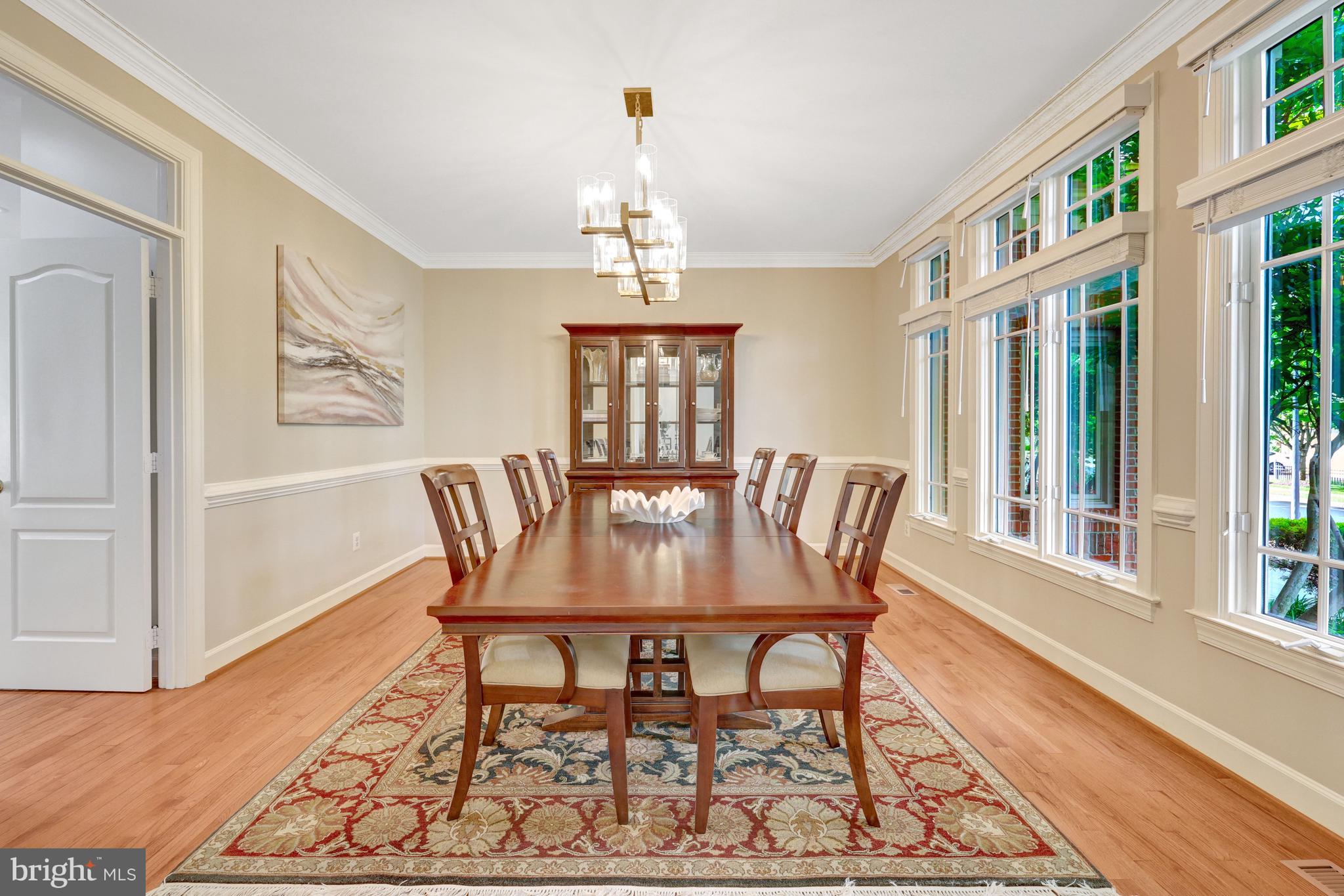 HUNTERS END - Residential
