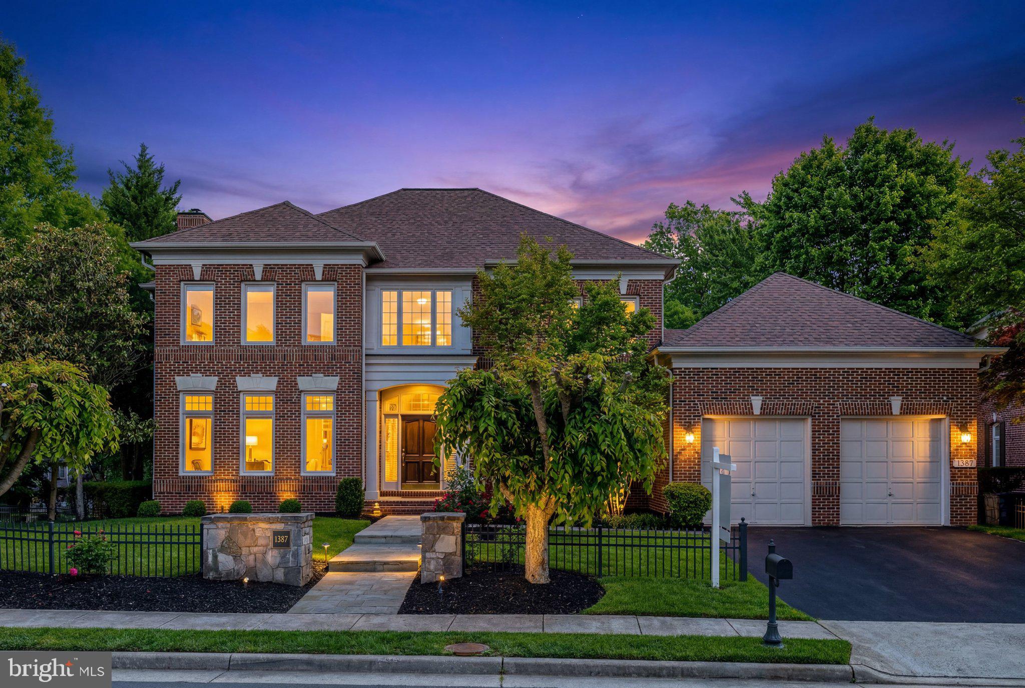 1387 CAMERON HEATH DRIVE