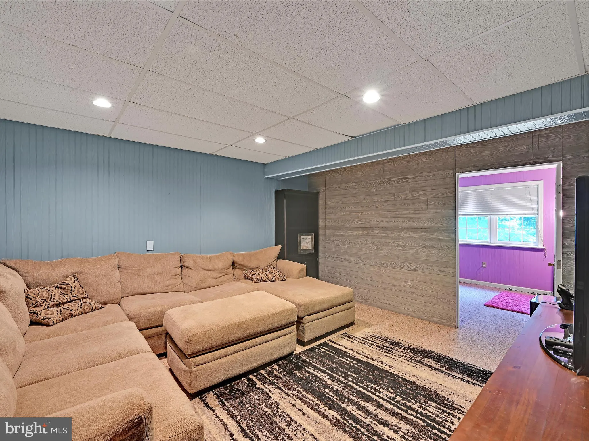 Willow Street, Pennsylvania 17584, United States, 5 Bedrooms Bedrooms, ,3 BathroomsBathrooms,Residential,Pending,175580