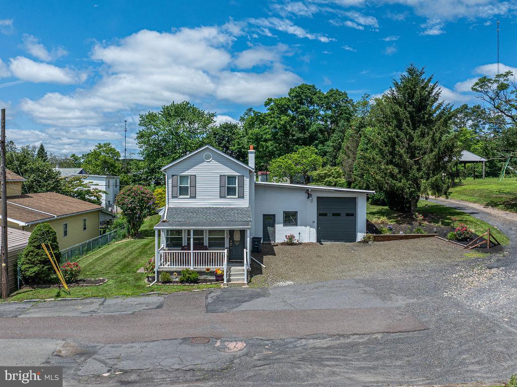 205 N. SCHOOL STREET
