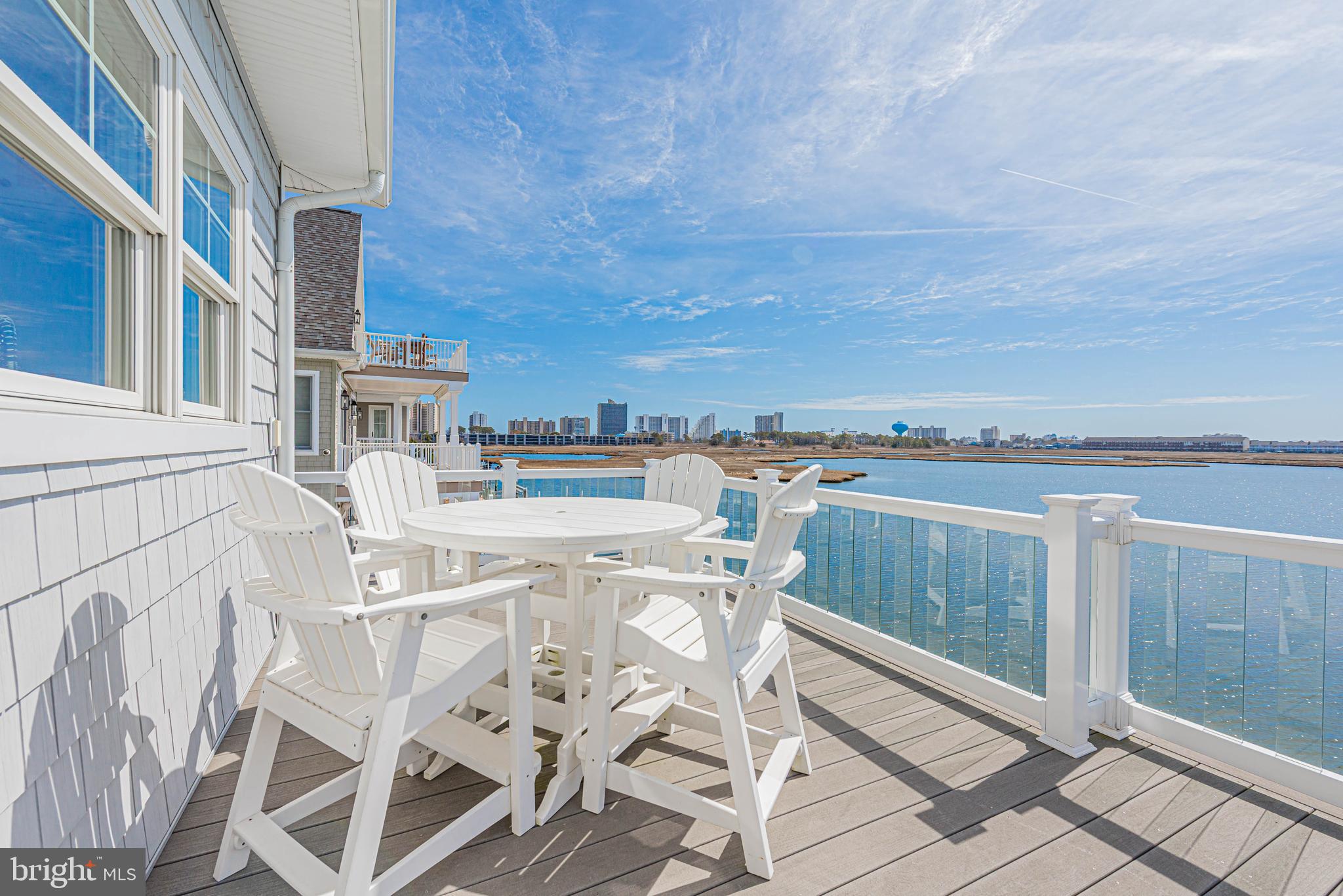 CAINE KEYS II EXT - Residential