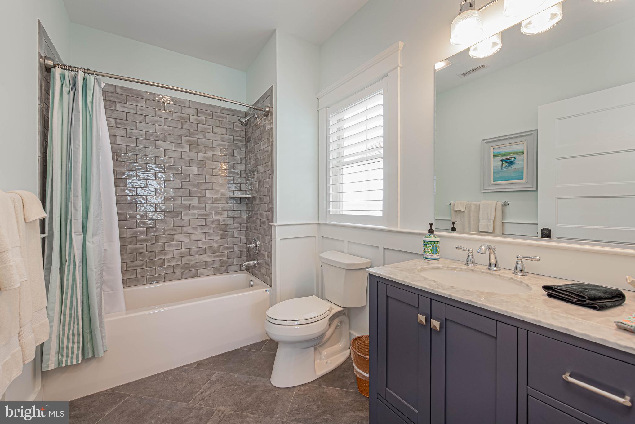 CAINE KEYS II EXT - Residential