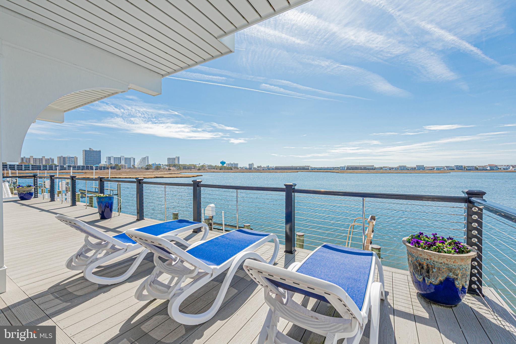 CAINE KEYS II EXT - Residential