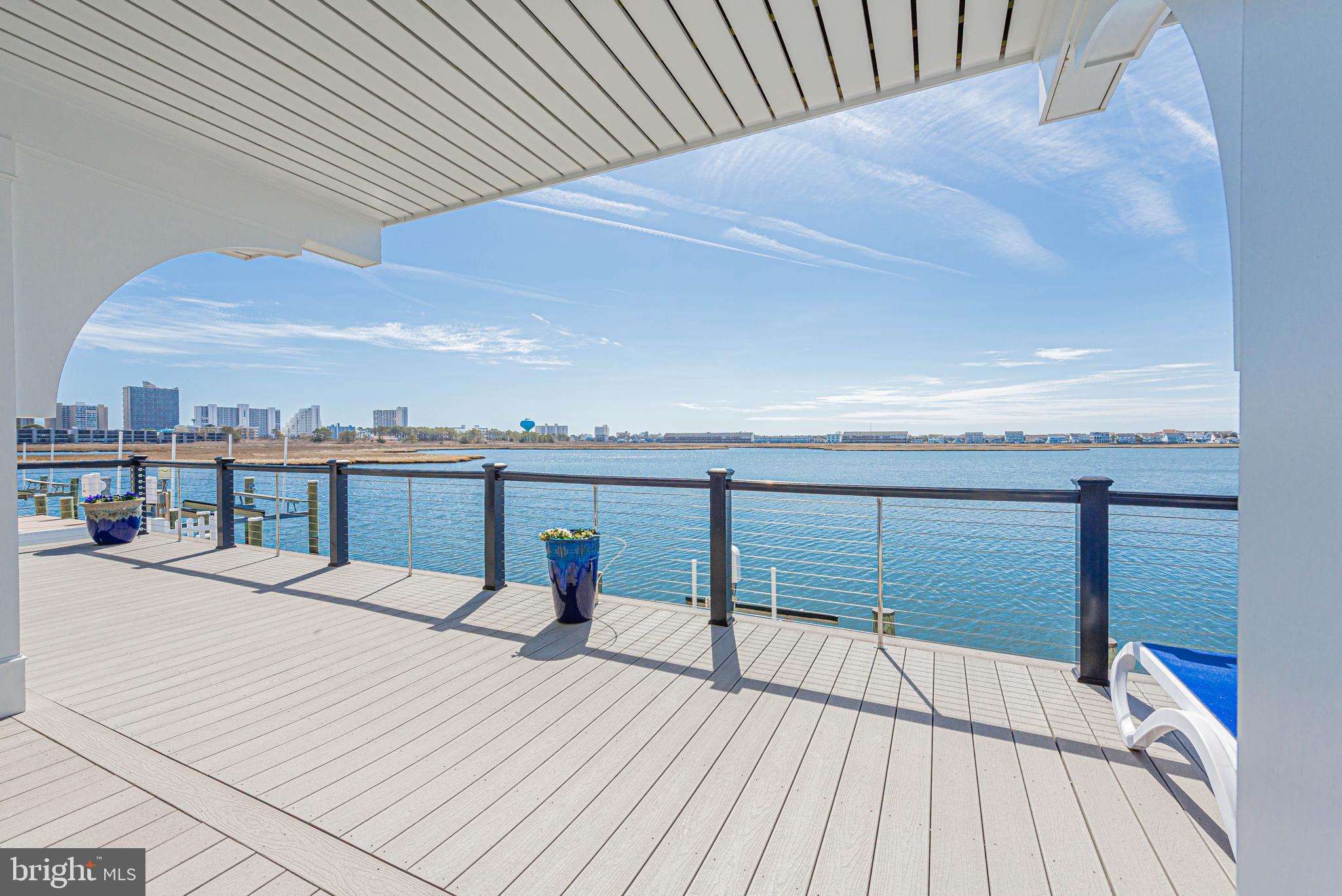 CAINE KEYS II EXT - Residential