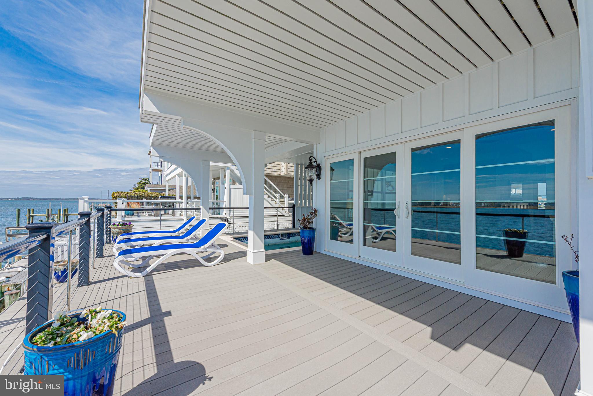 CAINE KEYS II EXT - Residential