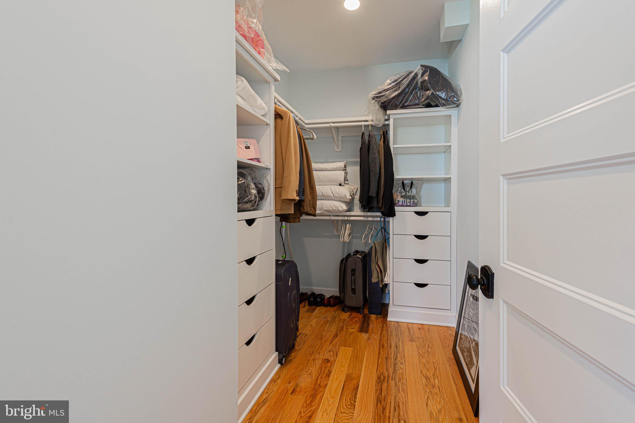 CAINE KEYS II EXT - Residential