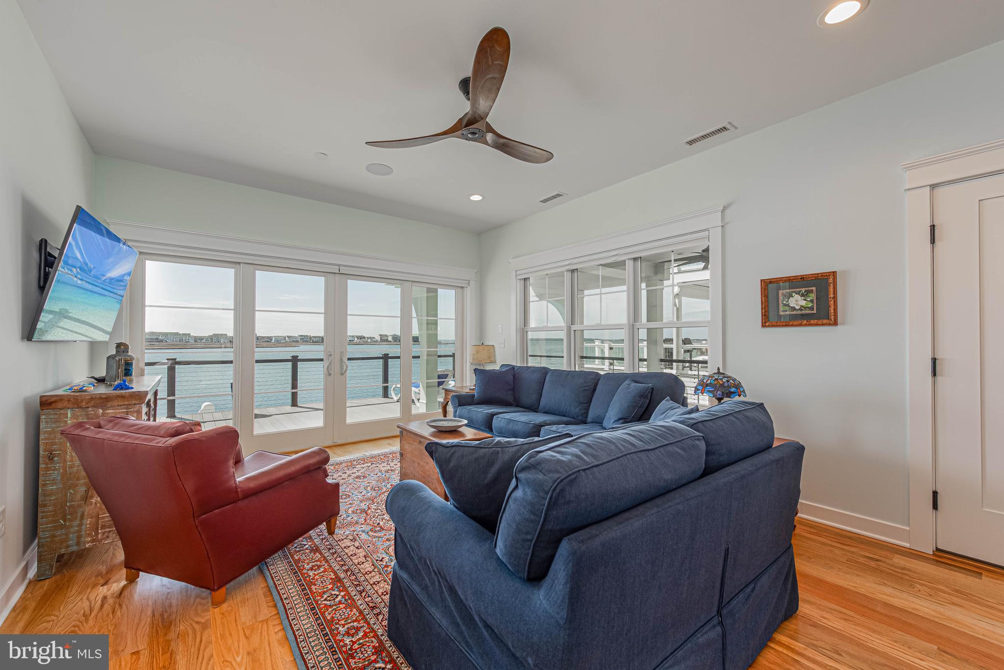 CAINE KEYS II EXT - Residential