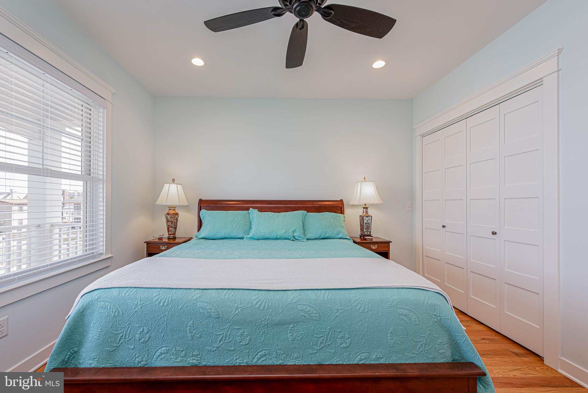 CAINE KEYS II EXT - Residential