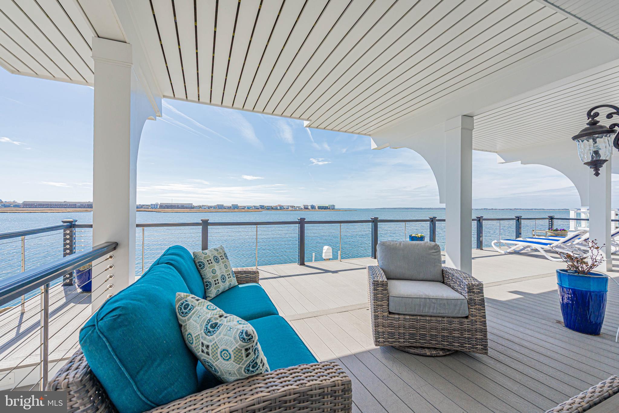 CAINE KEYS II EXT - Residential