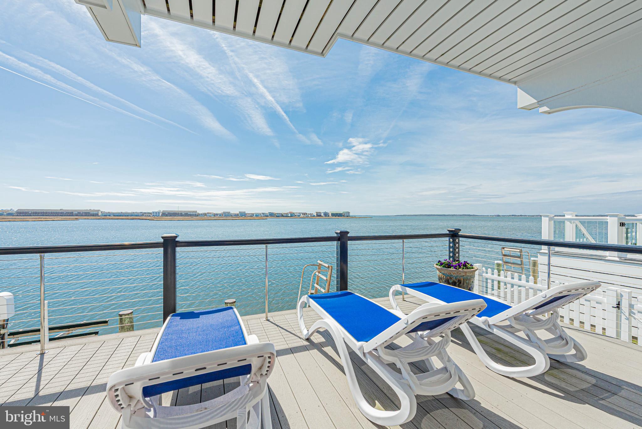 CAINE KEYS II EXT - Residential