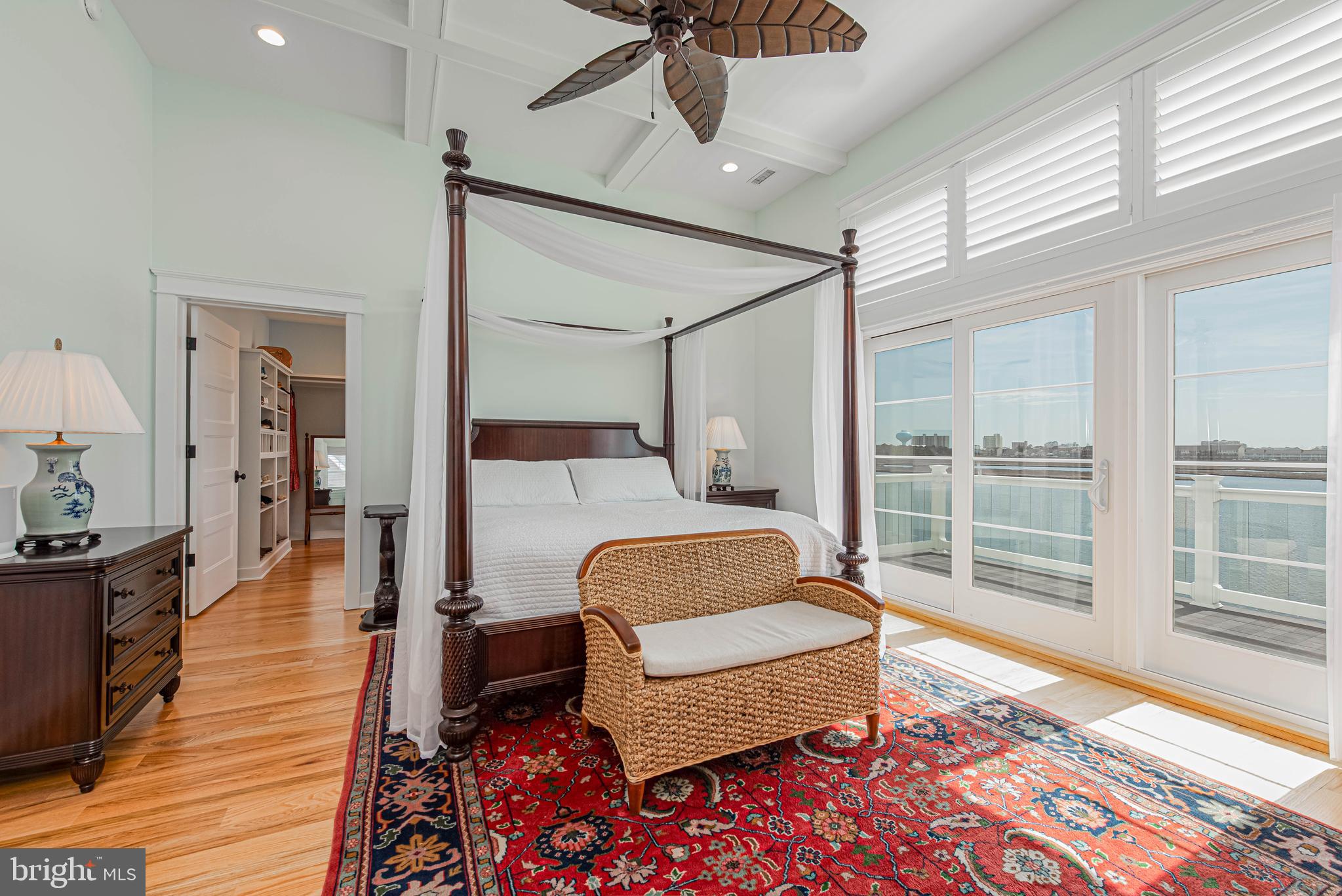 CAINE KEYS II EXT - Residential