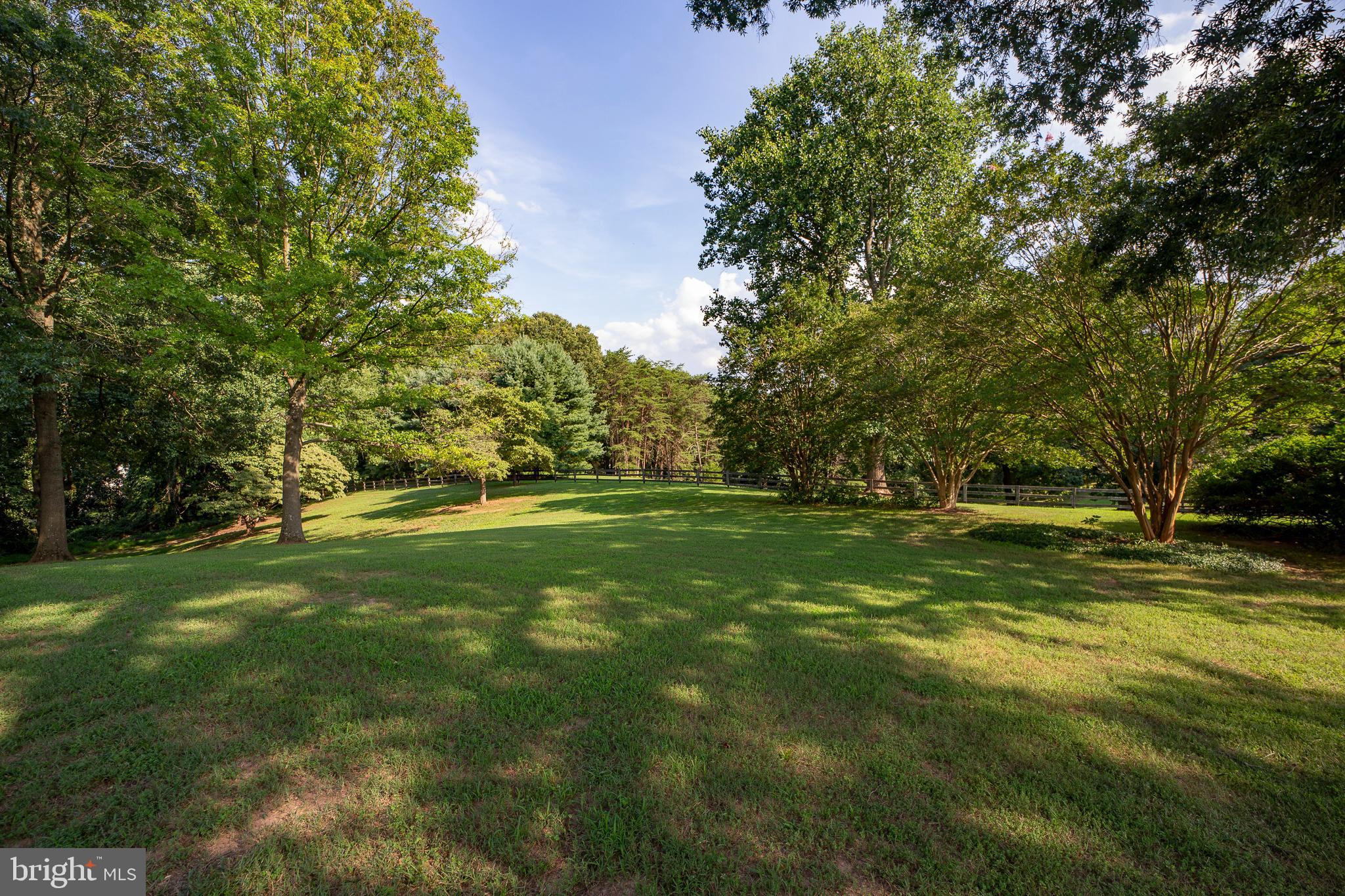 POTOMAC OUTSIDE - Residential Lease