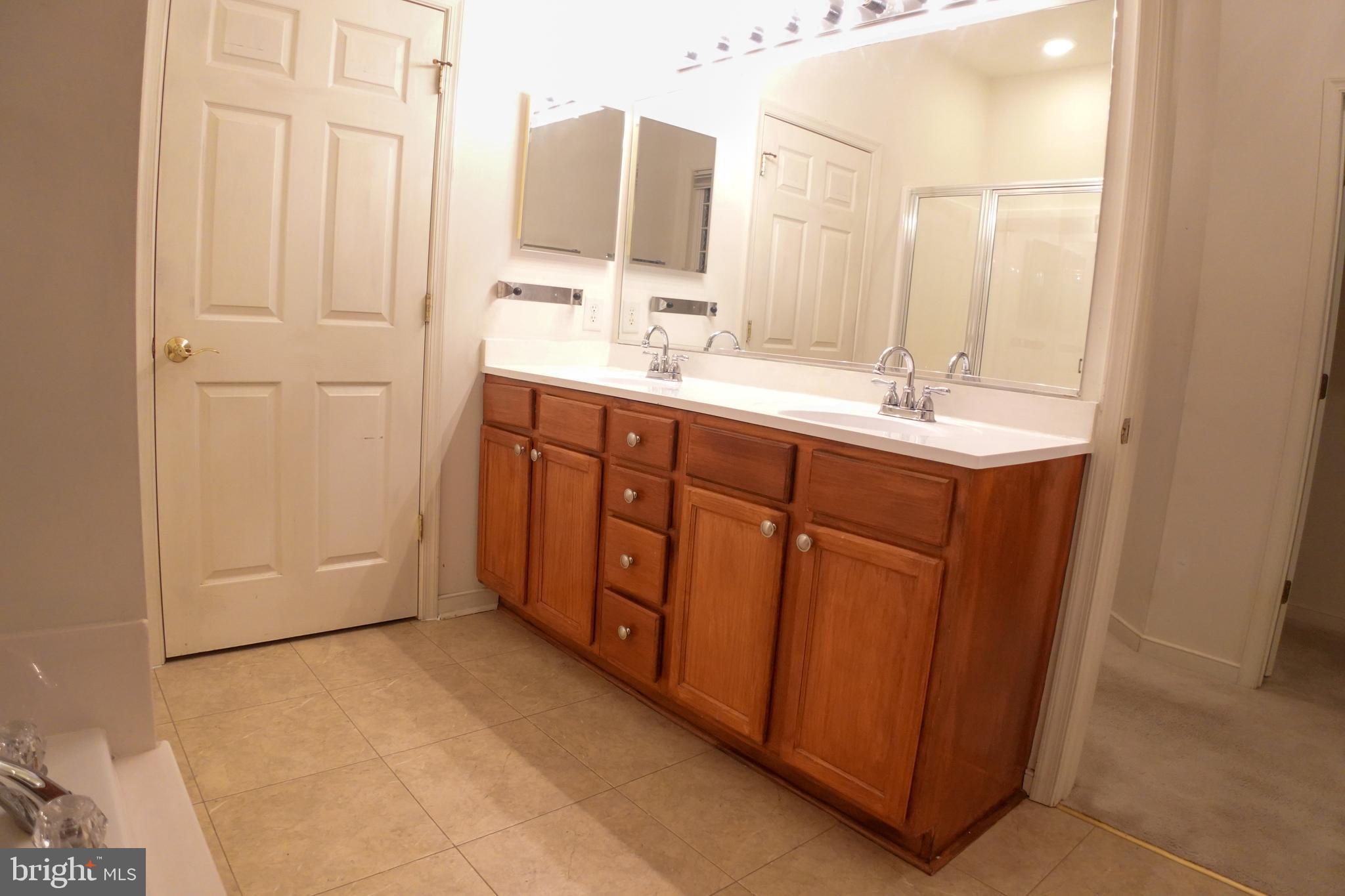 LEGACY WOODS - Residential