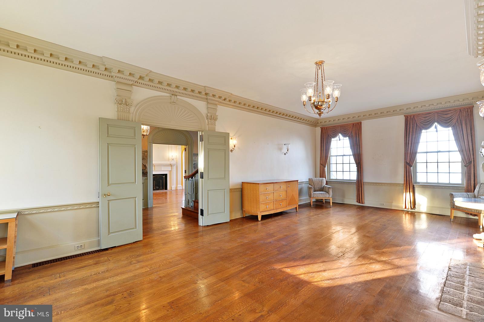 233 WALKER ROAD