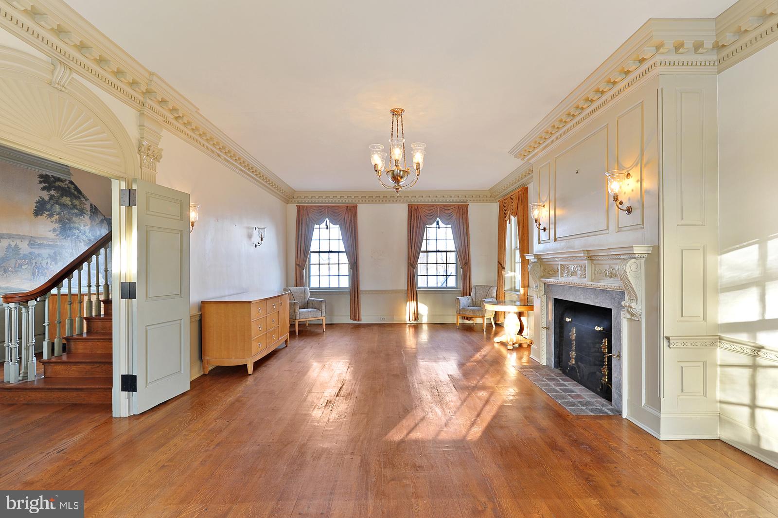233 WALKER ROAD