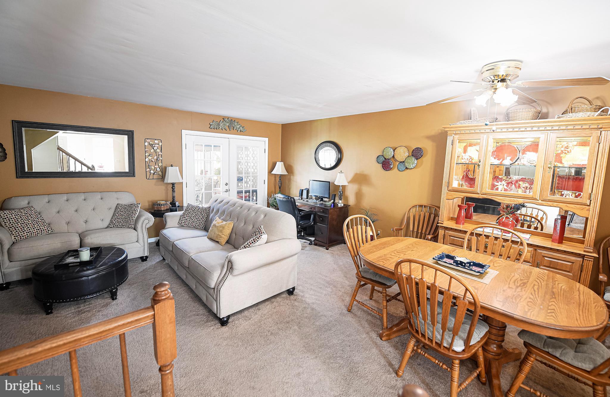 OAK HURST - Residential