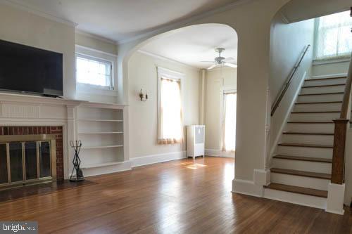 WINDSOR HILLS - Residential