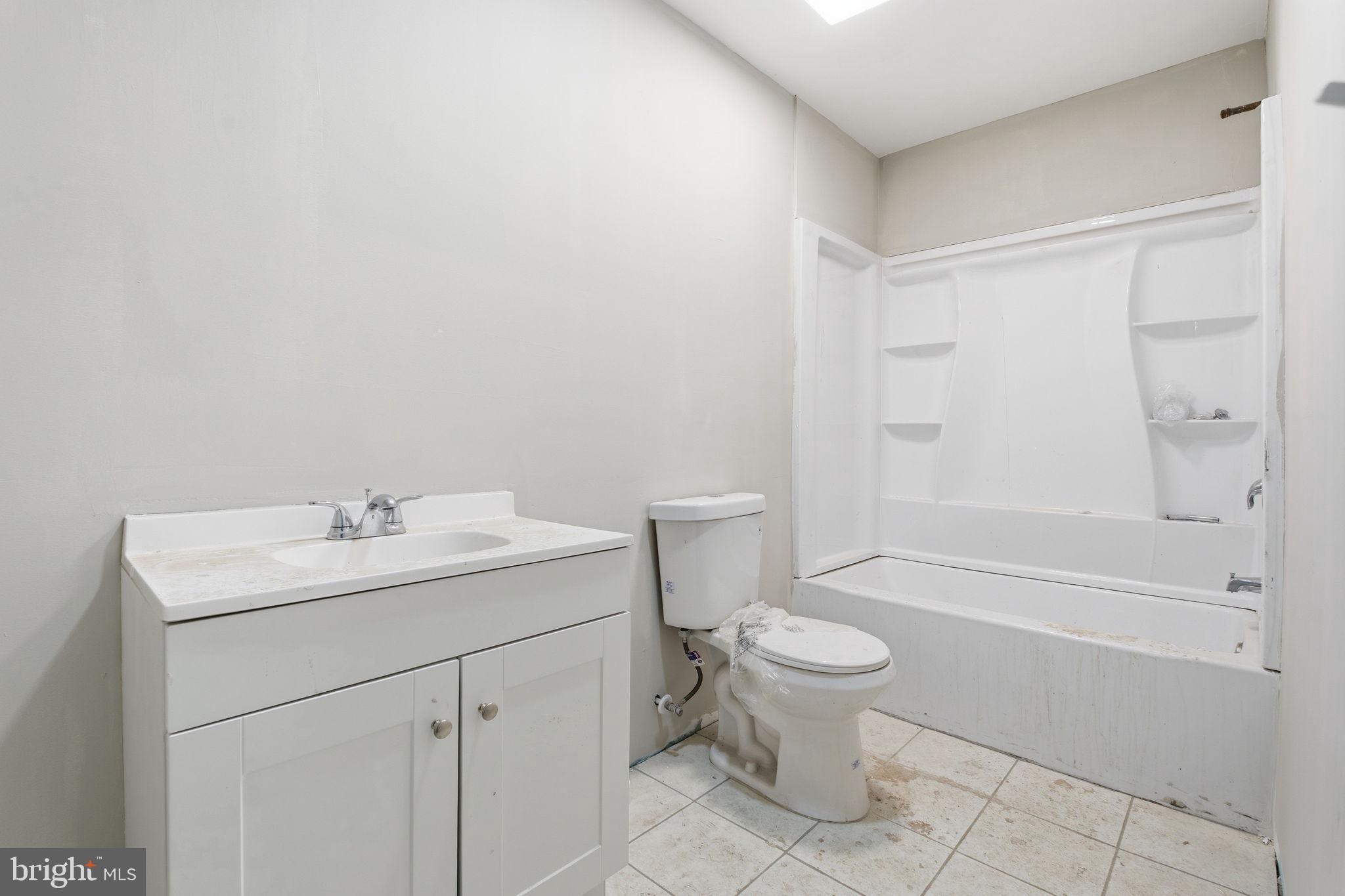 SANDTOWN-WINCHESTER - Residential